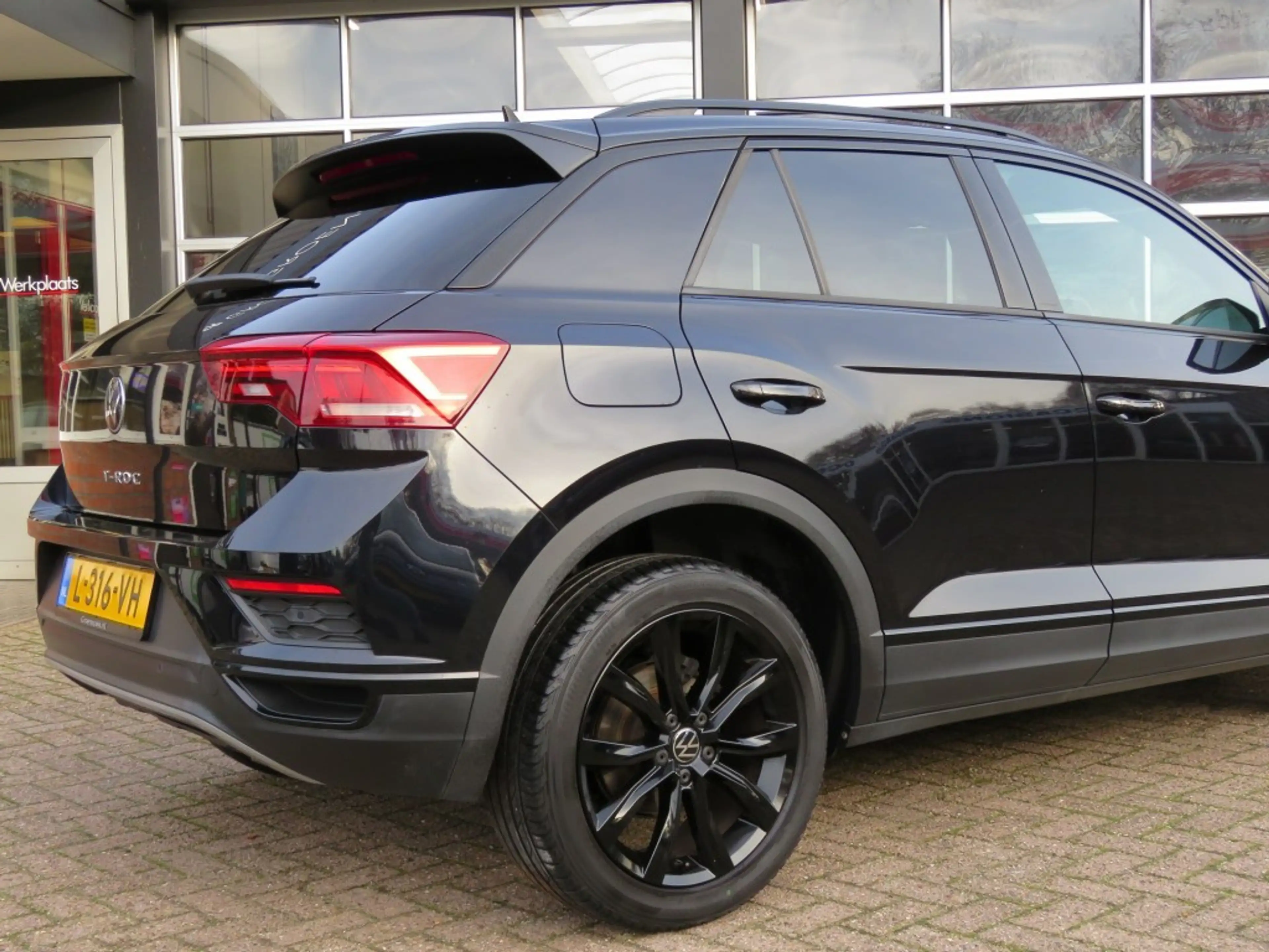 Volkswagen T-Roc 1.5 TSI 150pk SPORT BLACK EDITION / Led / Beats au — photo 43