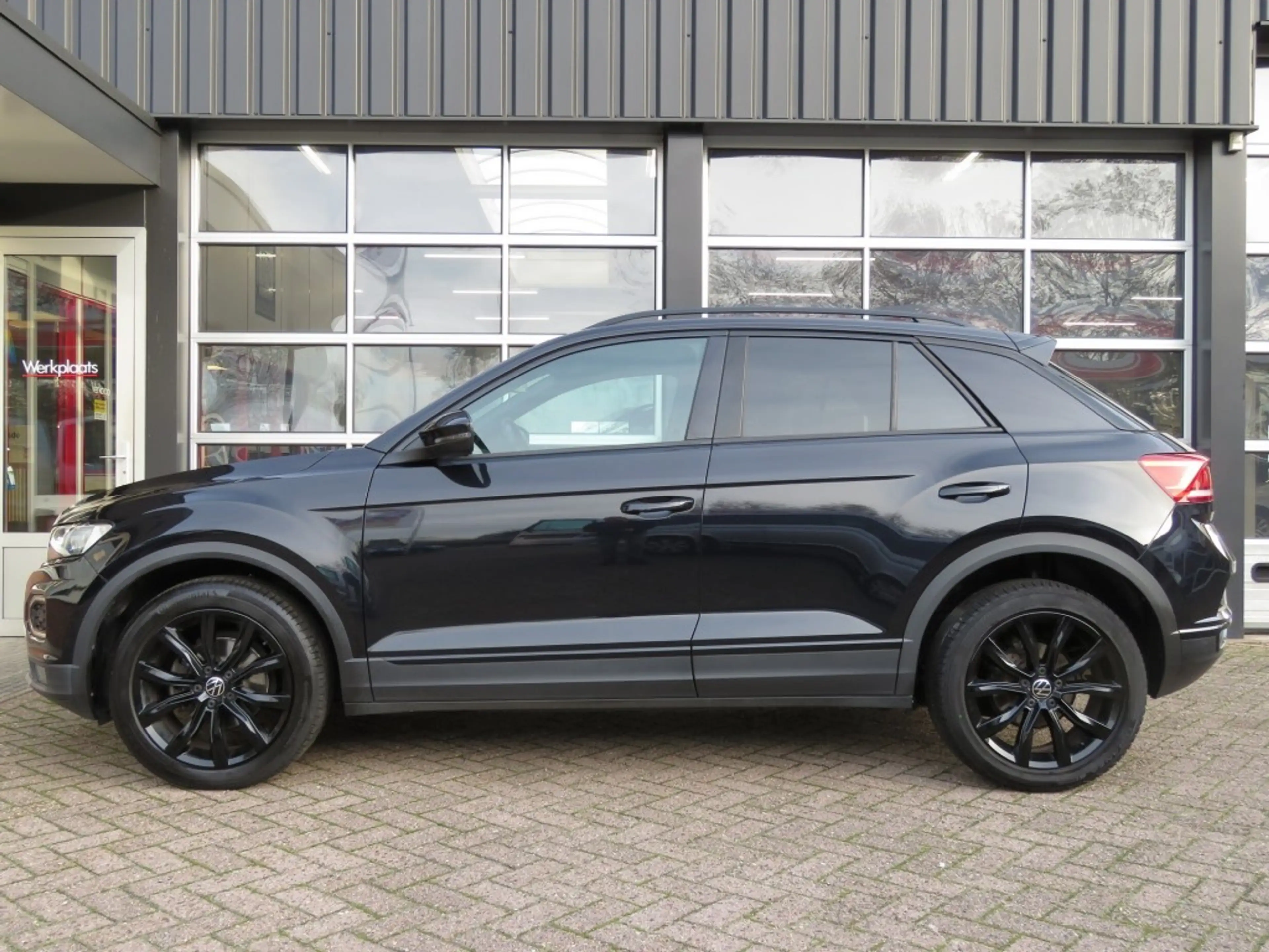 Volkswagen T-Roc 1.5 TSI 150pk SPORT BLACK EDITION / Led / Beats au — photo 3