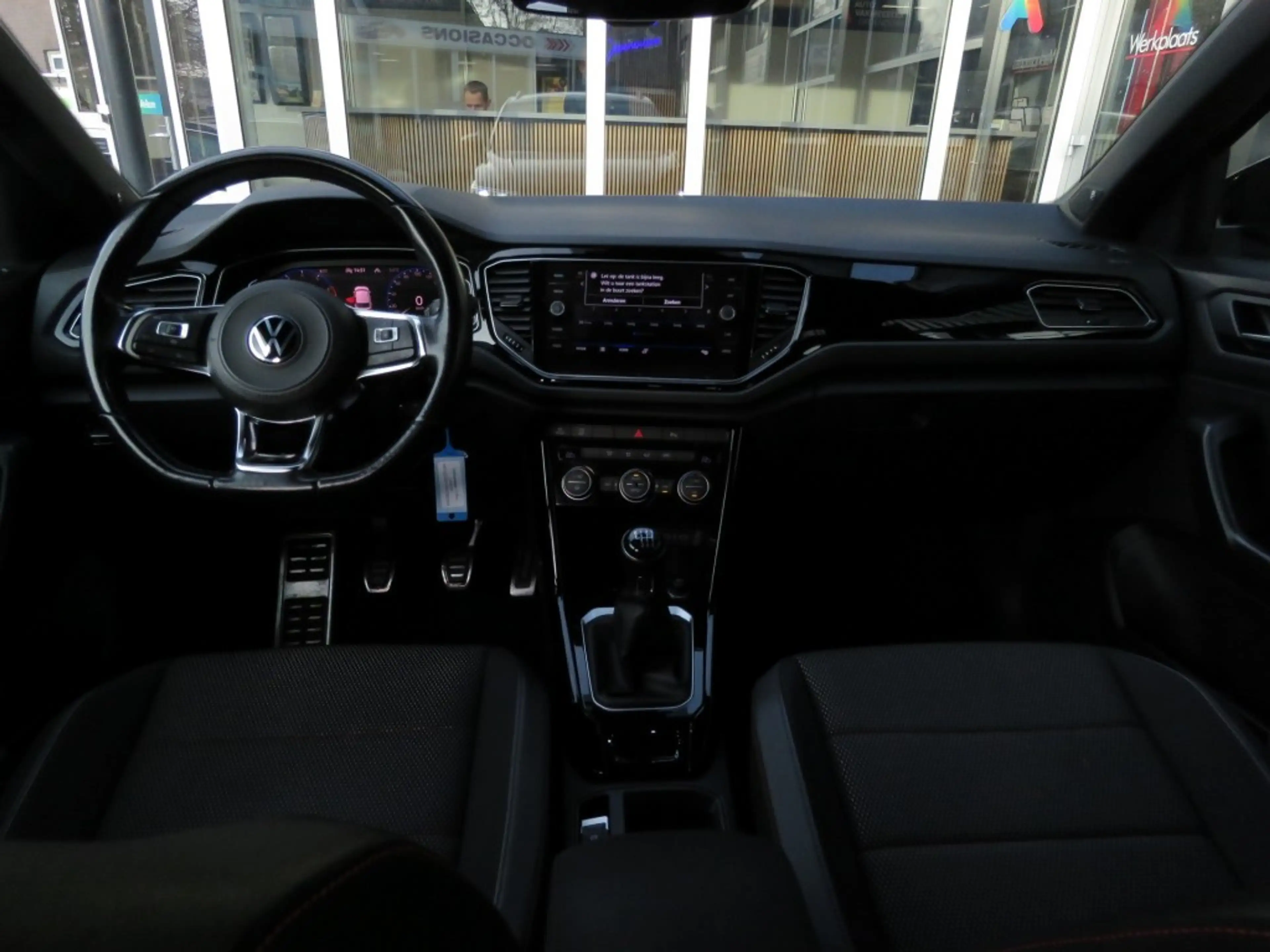 Volkswagen T-Roc 1.5 TSI 150pk SPORT BLACK EDITION / Led / Beats au — photo 28