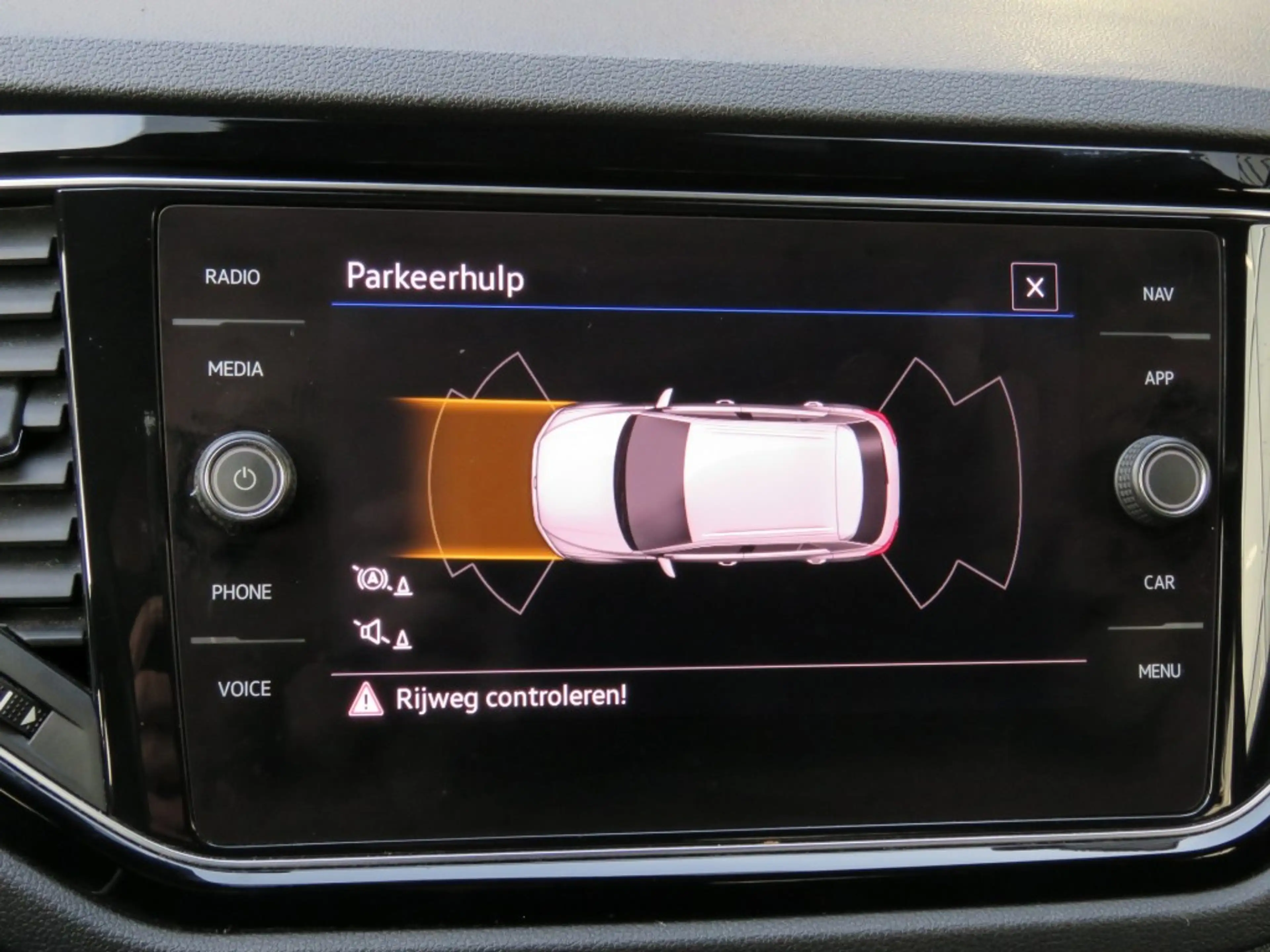 Volkswagen T-Roc 1.5 TSI 150pk SPORT BLACK EDITION / Led / Beats au — photo 22