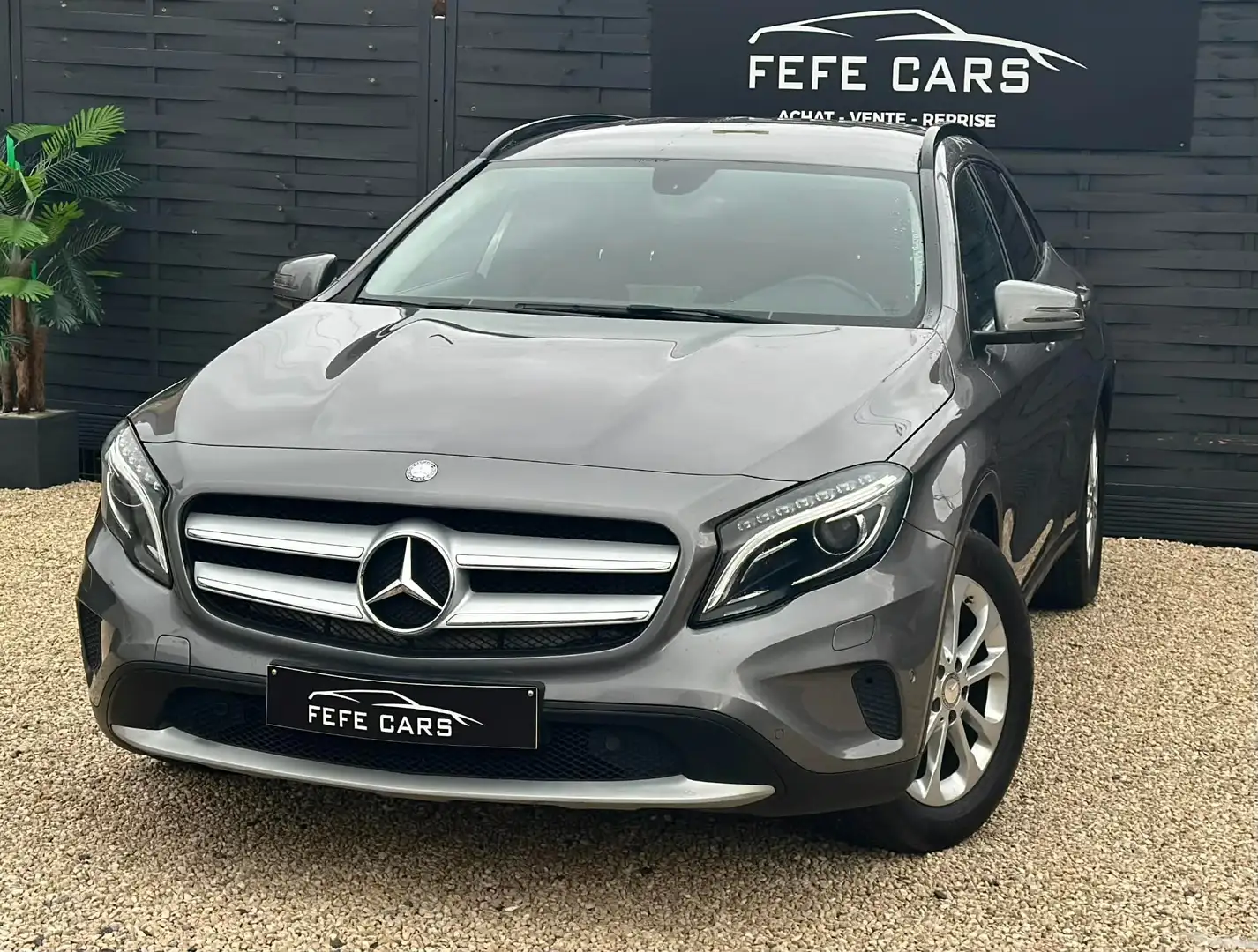 Mercedes-Benz GLA 200 GLA 200 d Argent - 1