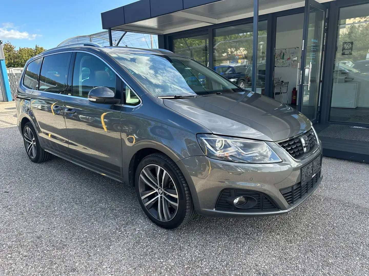SEAT Alhambra FR 1,4 TSI 7-Sitzer-Pano-el. Schiebetüren Grau - 1