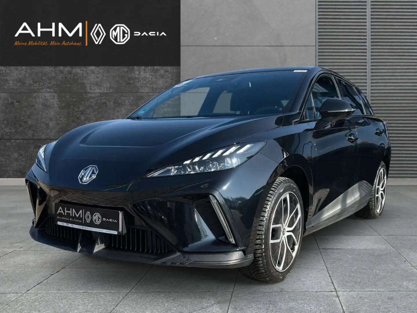 MG MG4 Luxury*360°Kamera*ACC*LED*Klima*Navi*64kWh* Černá - 1