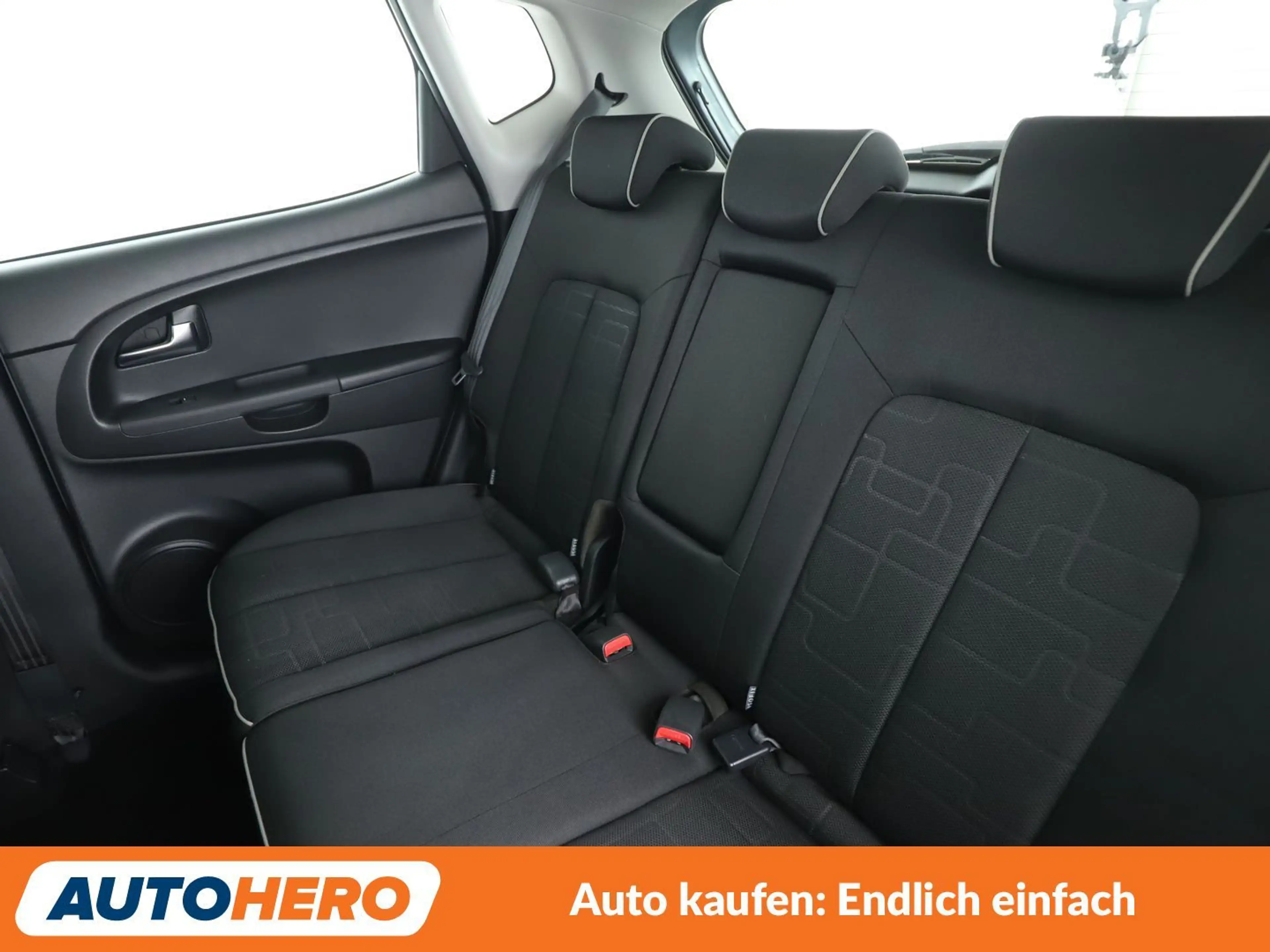 Kia Venga 1.6 Spirit Aut*NAVI*TEMPO*CAM*PDC*SHZ*AHK* — photo 14
