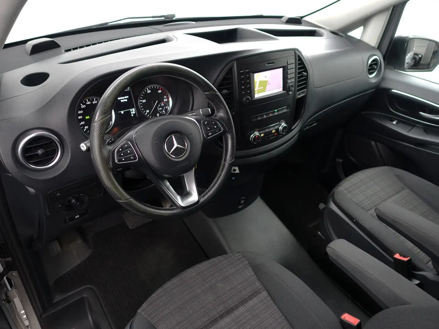 Mercedes-Benz Vito 114 CDI Lang AMG Prestige Plus Aut- Dubbele Cabine Grau - 2