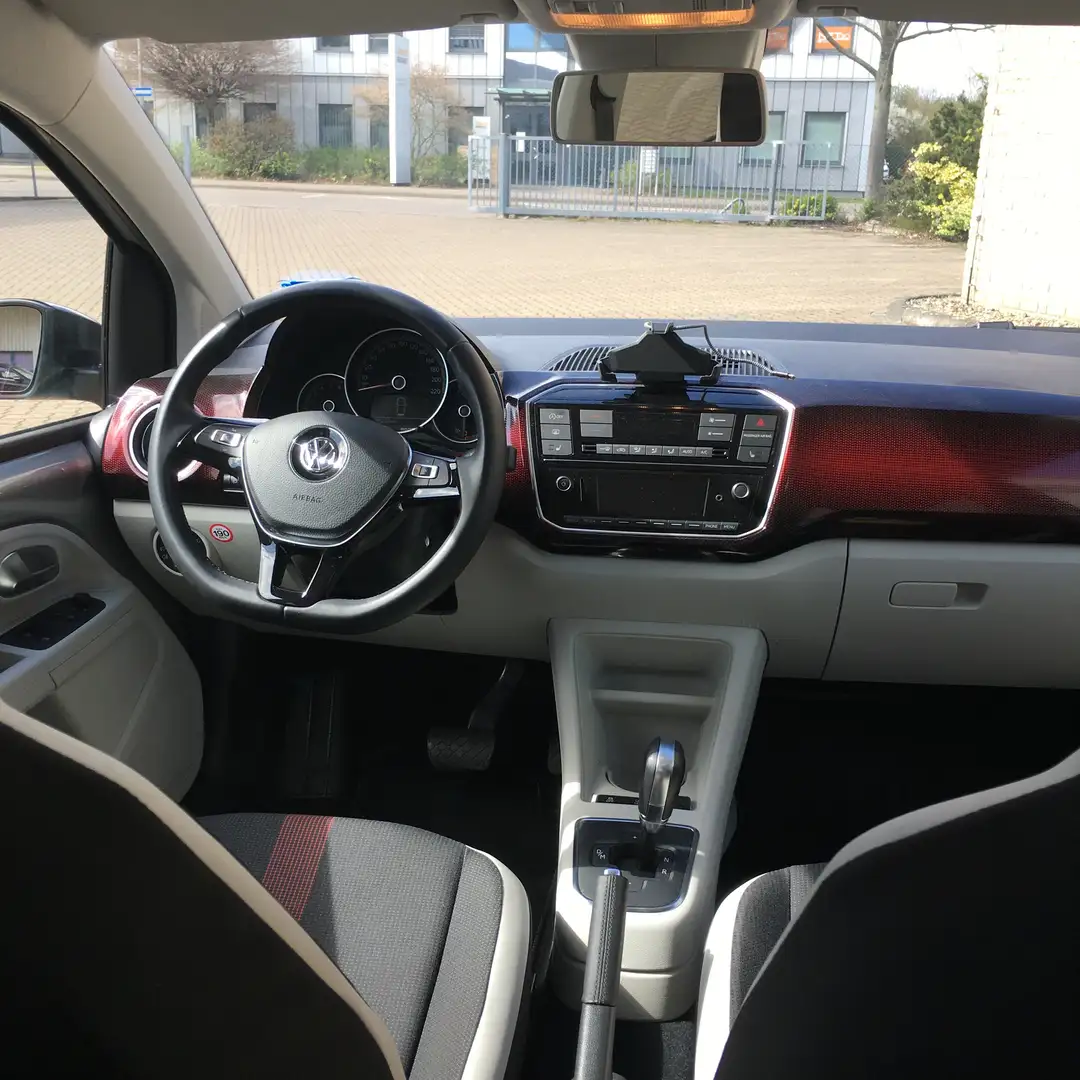 Volkswagen up! high up! BMT/StartStopp Automatik 1. Hand metallic Grau - 2