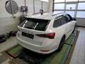 Skoda Octavia Combi 2.0 TDI DSG SPORTLINE +LED +RKAM +NAVI +APP Weiß - thumbnail 3