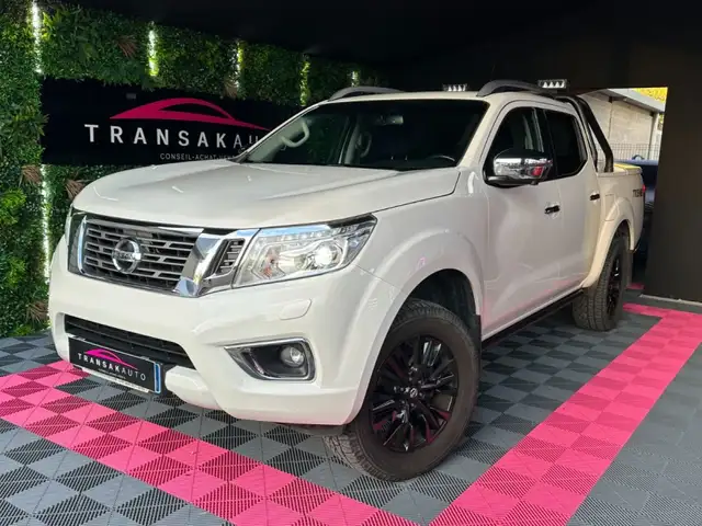 Nissan NP300 NAVARA DOUBLE CAB TREK -1° 190 ch 2.3 DCi BVA7 ~ série limitée ~ attelage ~ coffre de benne ~ sièges chauffants ~ 1 ère m