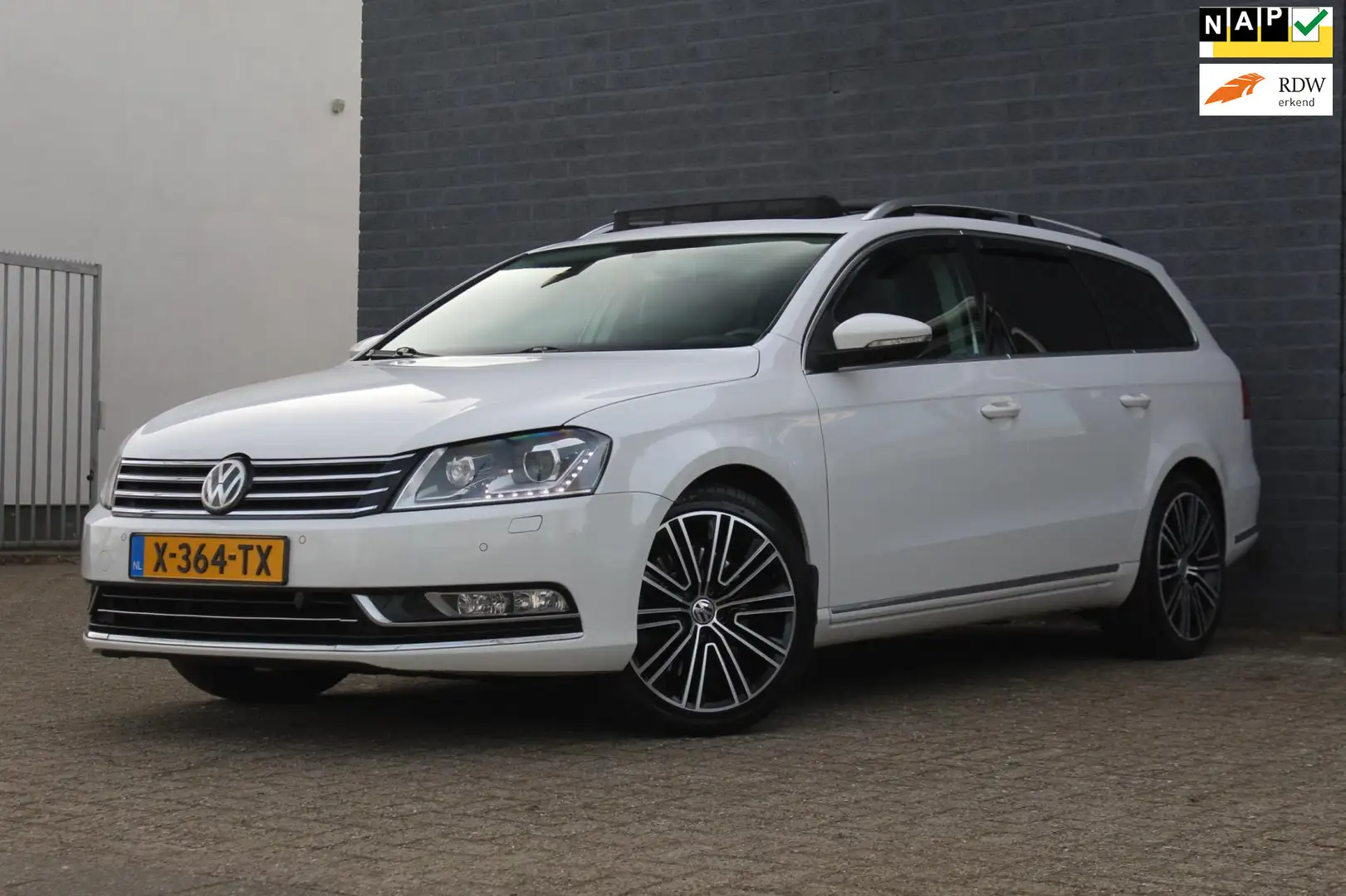 Volkswagen Passat Variant 3.6 V6 FSI 4Motion Highline R36 Blanco - 1
