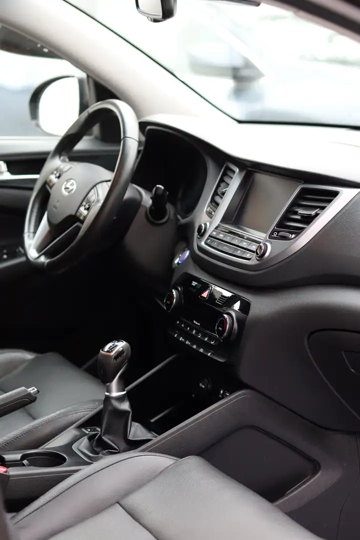 Hyundai TUCSON Tucson 1.6 GDi 2WD Launch Edition ISG Bruin - 2