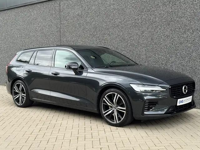 Volvo V60 view 2