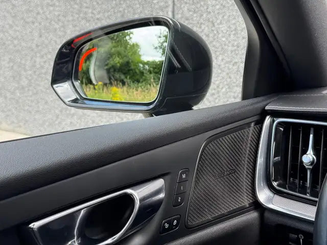 Volvo V60 view 15