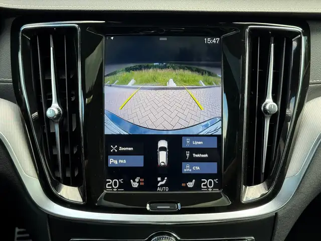 Volvo V60 view 14