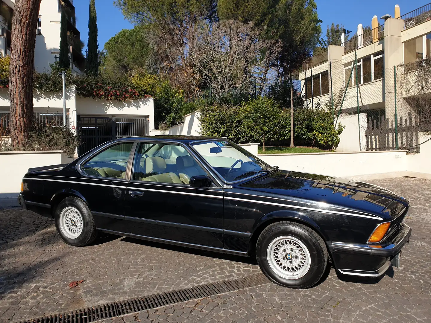 BMW 635 3.5 CSi - 1
