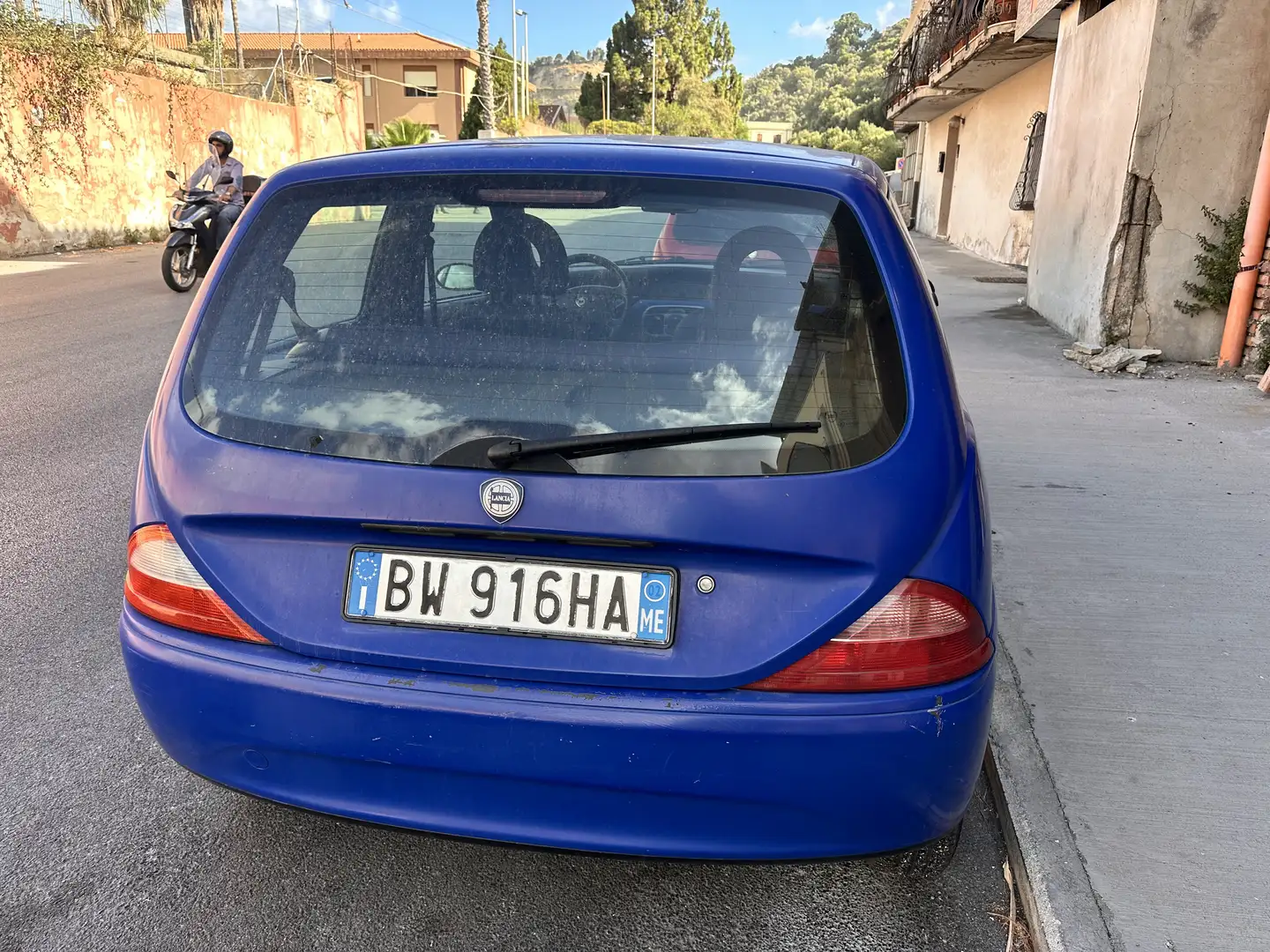 Lancia Y 1.2 8v LS c/airbag - 2