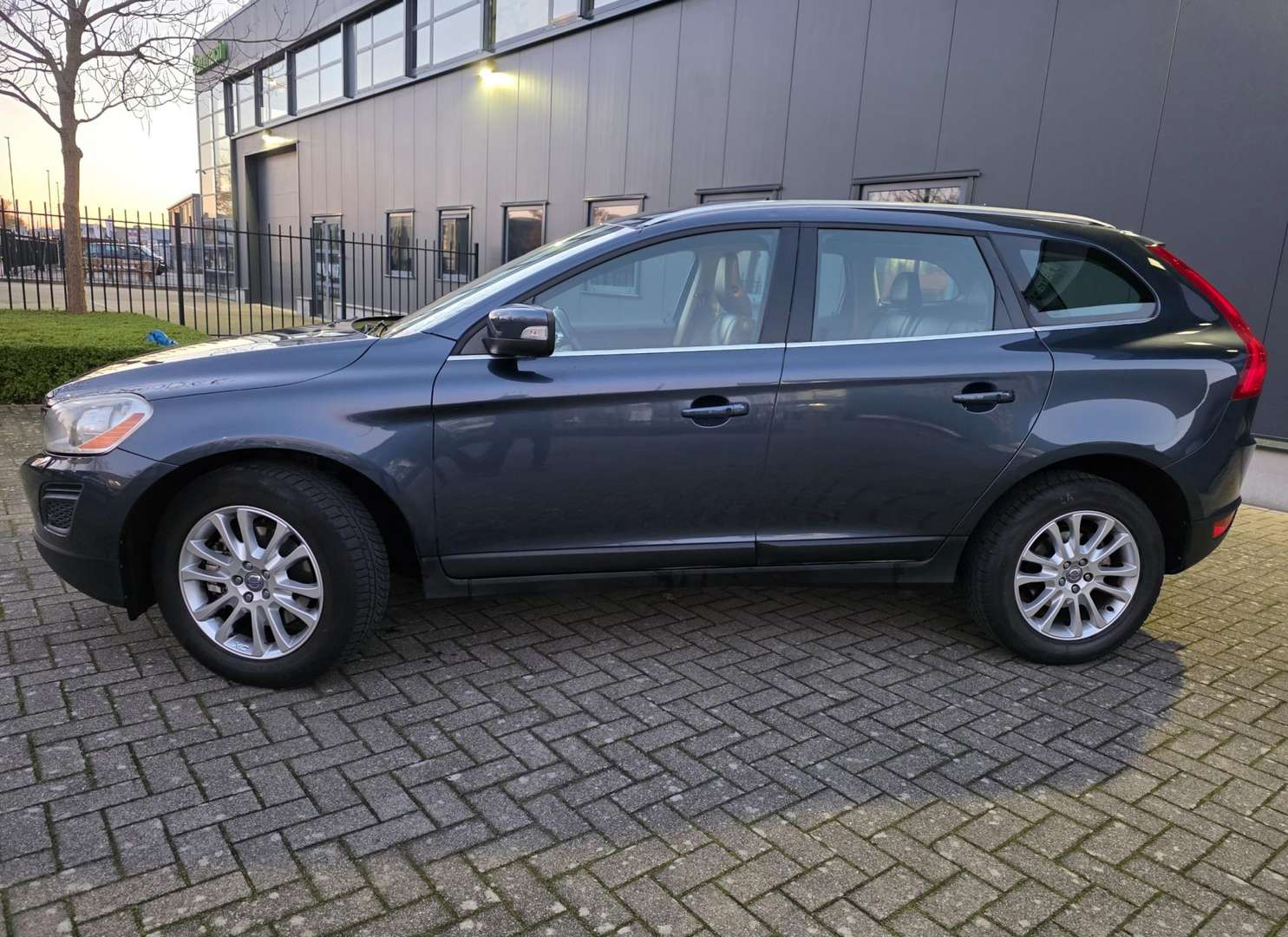 Volvo XC60 afbeelding 3