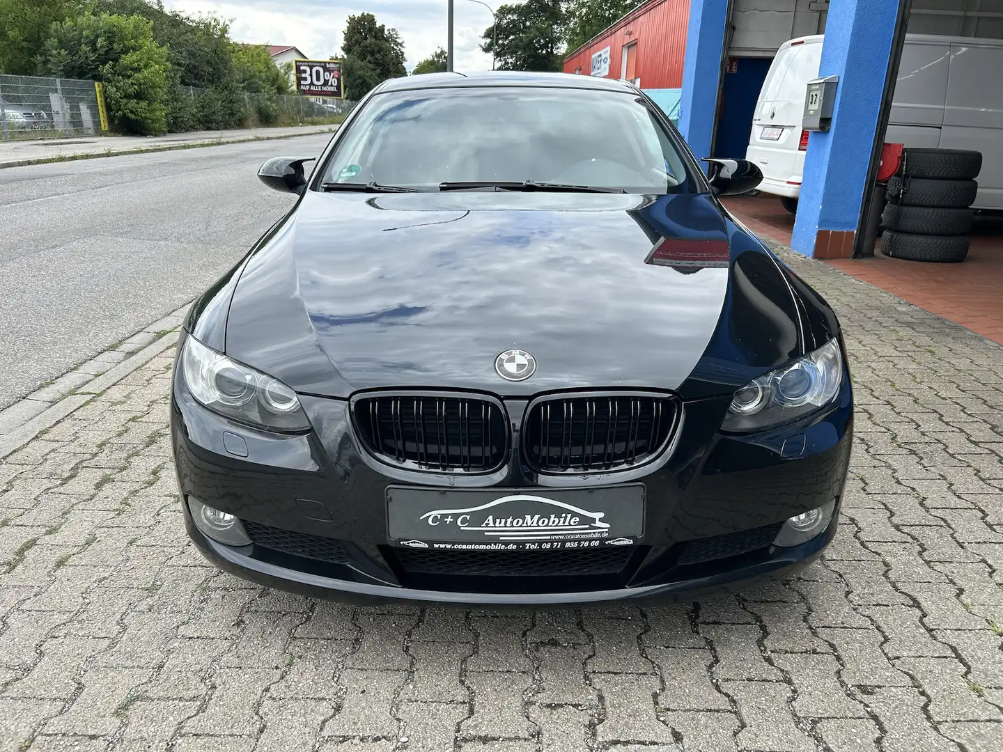 BMW 320 320i Xenon SHZ PDC Tempomat Schwarz - 2