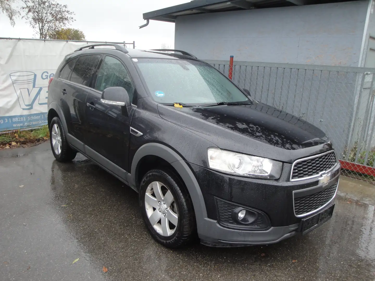 Chevrolet Captiva Schwarz - 1