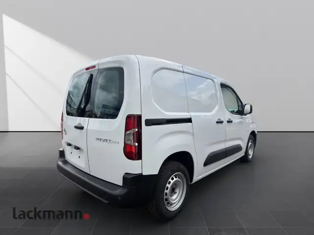 Toyota Proace view 4