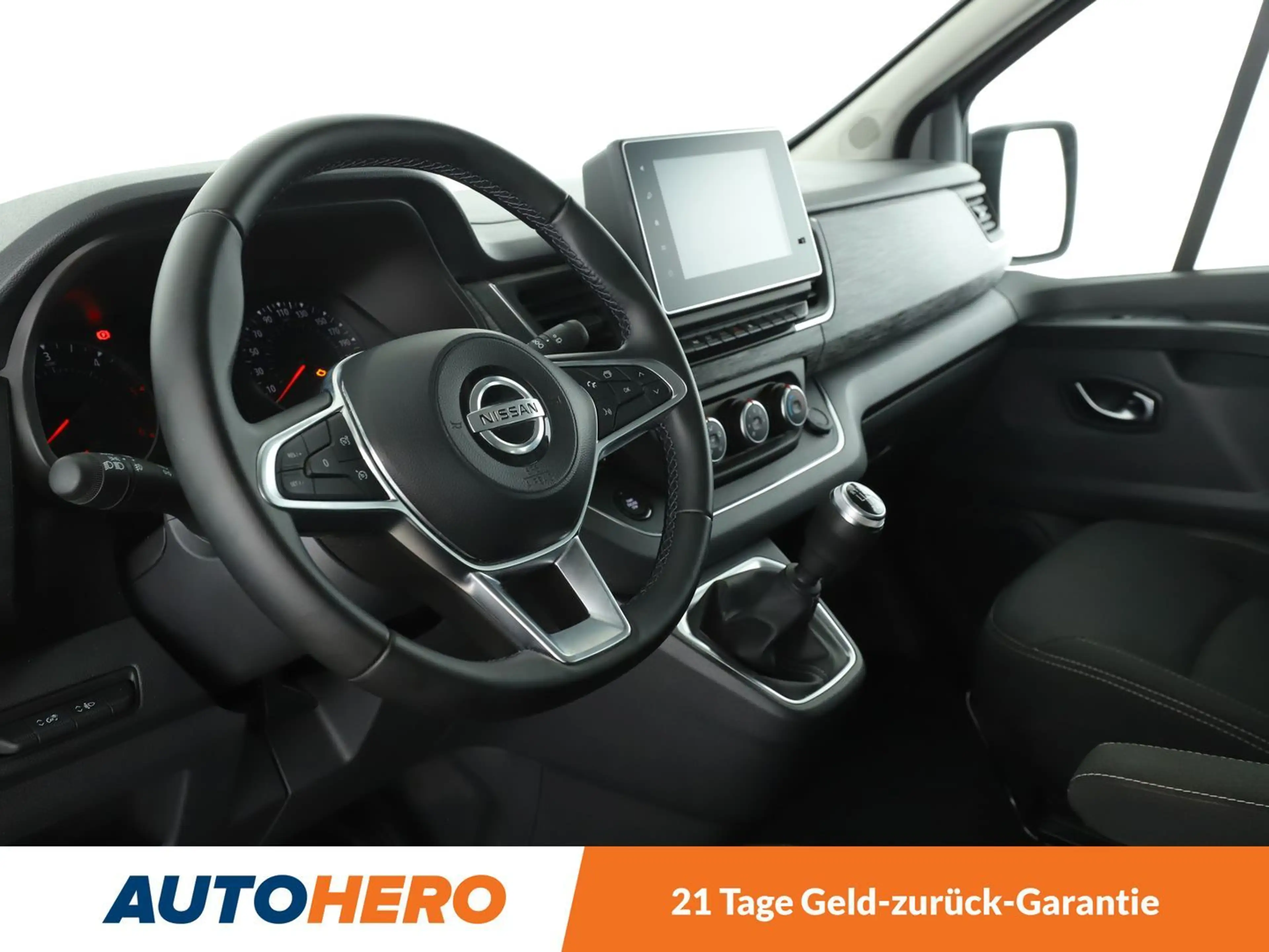 Nissan Primastar 2.0 dCi L2H1 3,0t N-Connecta *LED*TEMPO*PDC* — photo 11