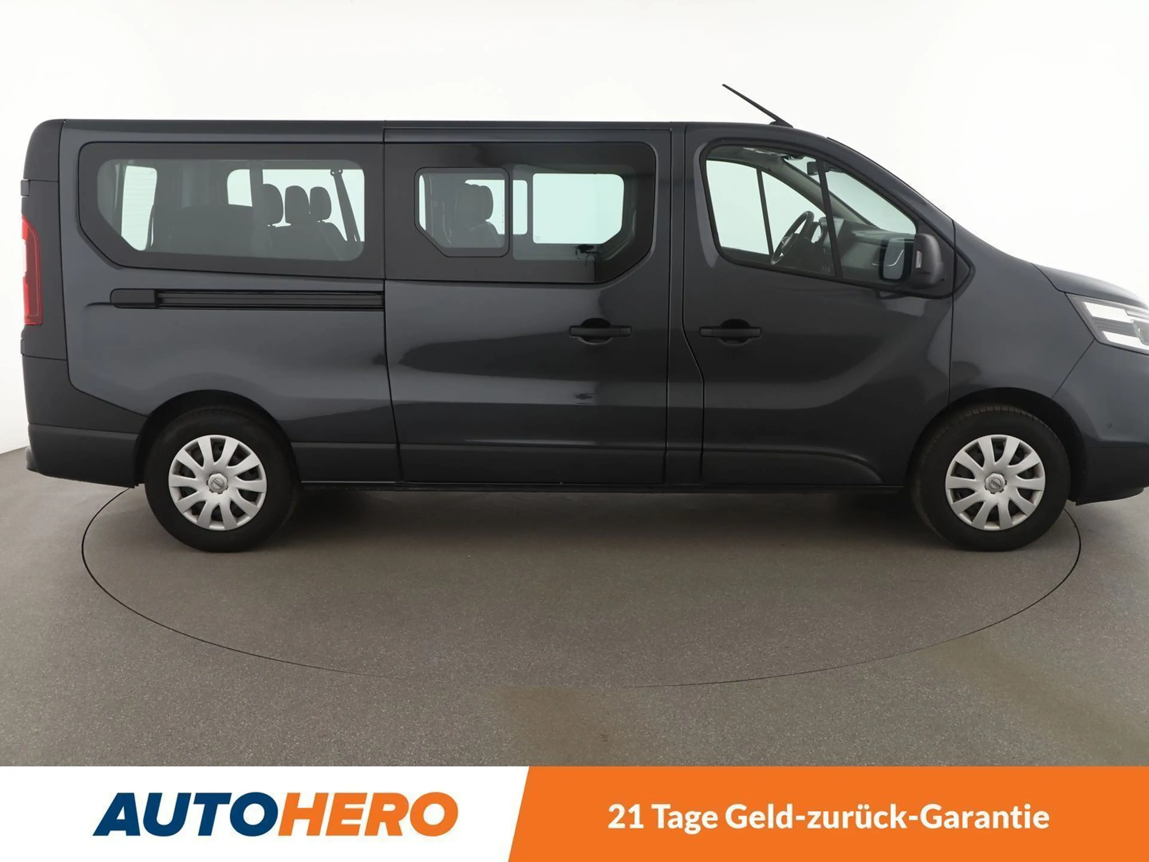 Nissan Primastar 2.0 dCi L2H1 3,0t N-Connecta *LED*TEMPO*PDC* — photo 7