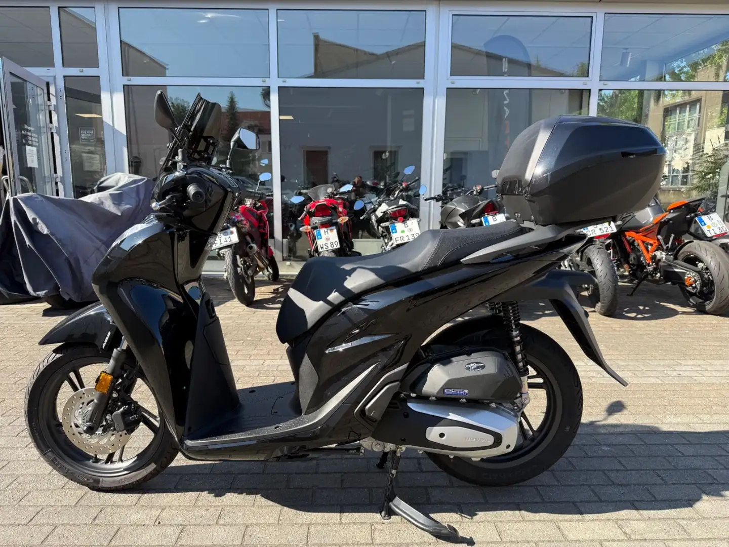 Honda SH 125i Garantie bis 04/2031 möglich Schwarz - 2
