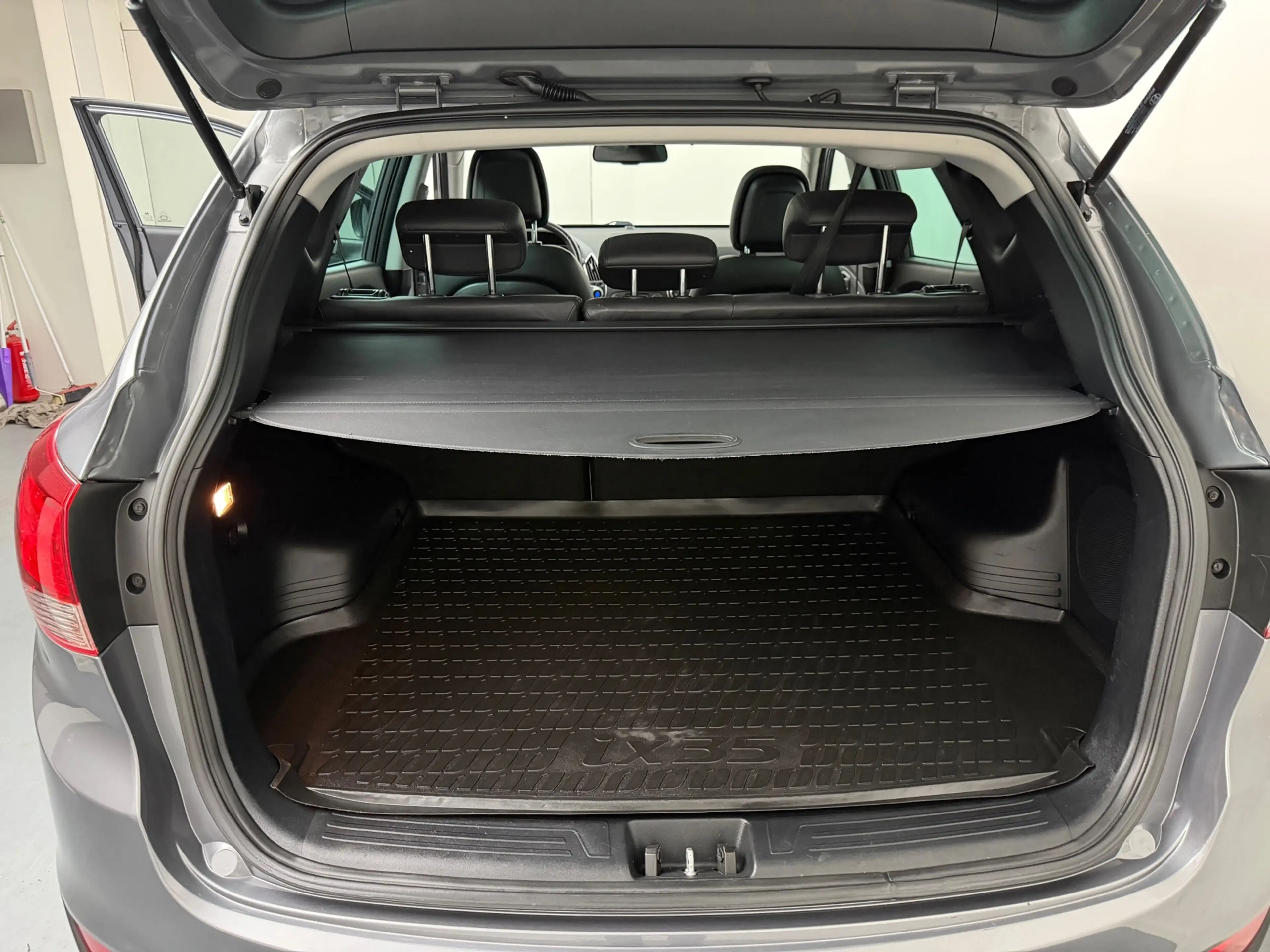 Hyundai iX35 2.0i i-Catcher # Pano # Leder # Camera # Trekhaak — photo 9