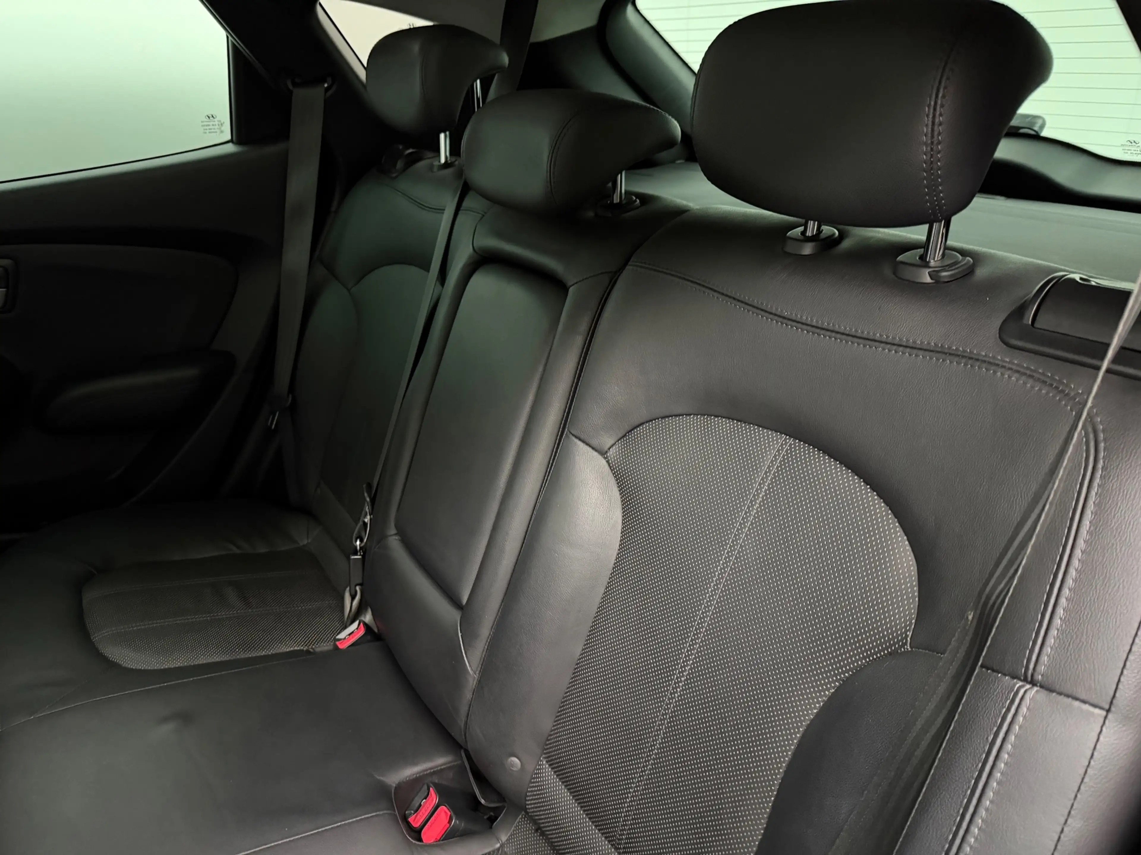 Hyundai iX35 2.0i i-Catcher # Pano # Leder # Camera # Trekhaak — photo 8