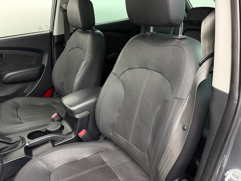 Hyundai iX35 2.0i i-Catcher # Pano # Leder # Camera # Trekhaak — photo 7