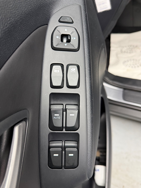 Hyundai iX35 2.0i i-Catcher # Pano # Leder # Camera # Trekhaak — photo 10
