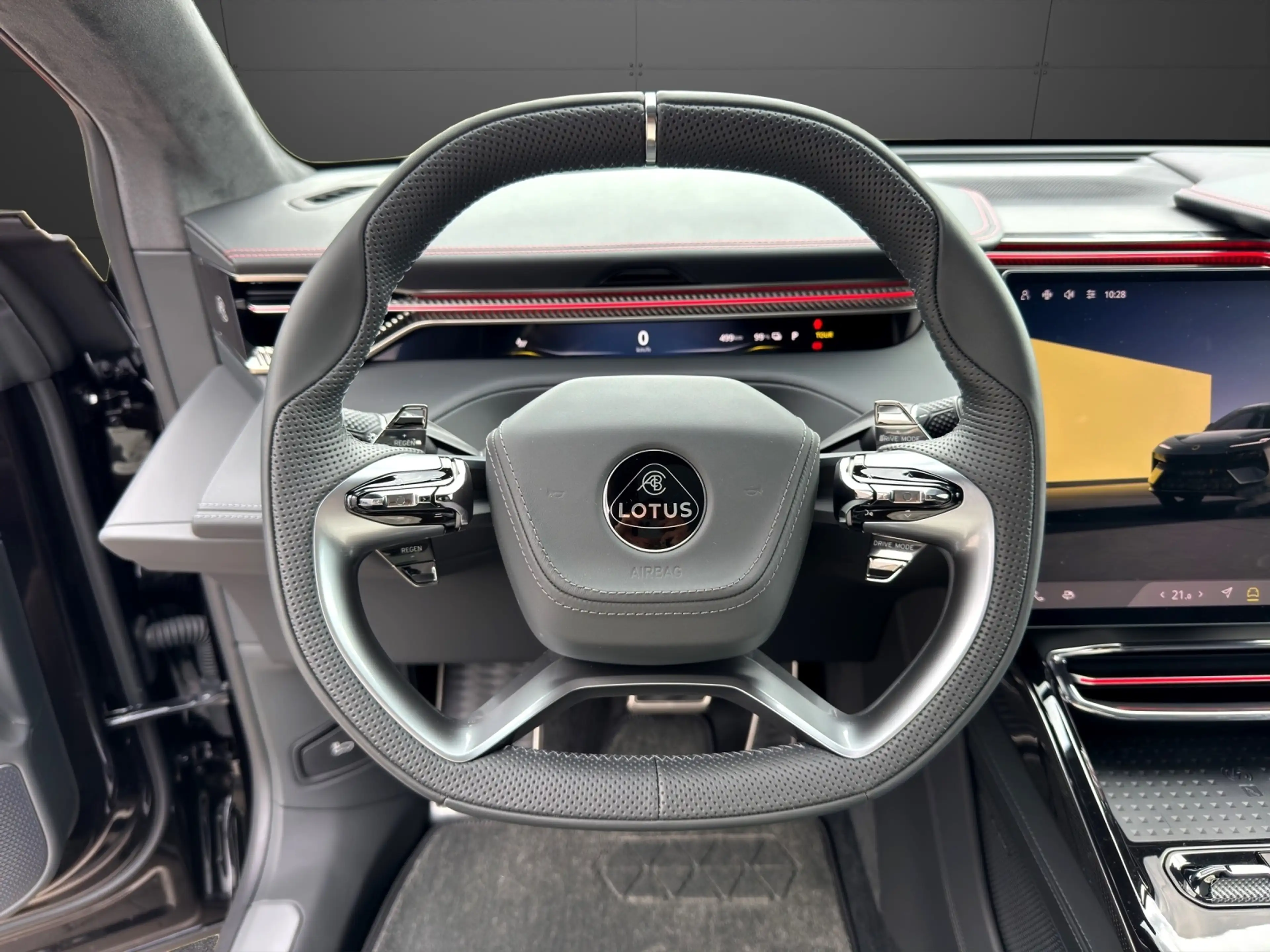 Lotus Eletre 600 GT SE *Lotus Leipzig* — photo 8