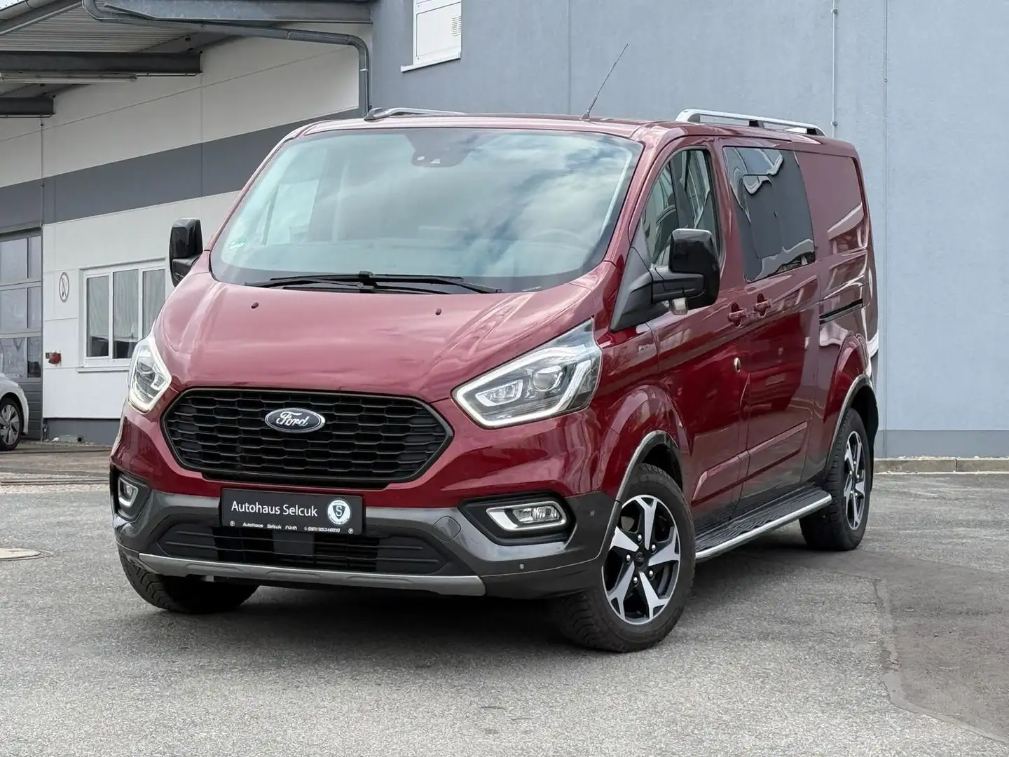 Ford Transit Custom 320 L2 Limited Active Mixto 5-Sitzer LKW Rot - 1
