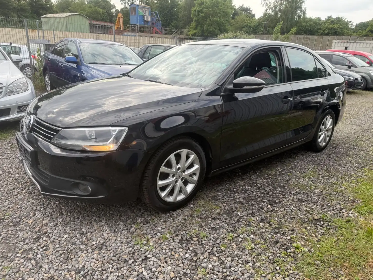 Volkswagen Jetta 1.6 TDI Negro - 1