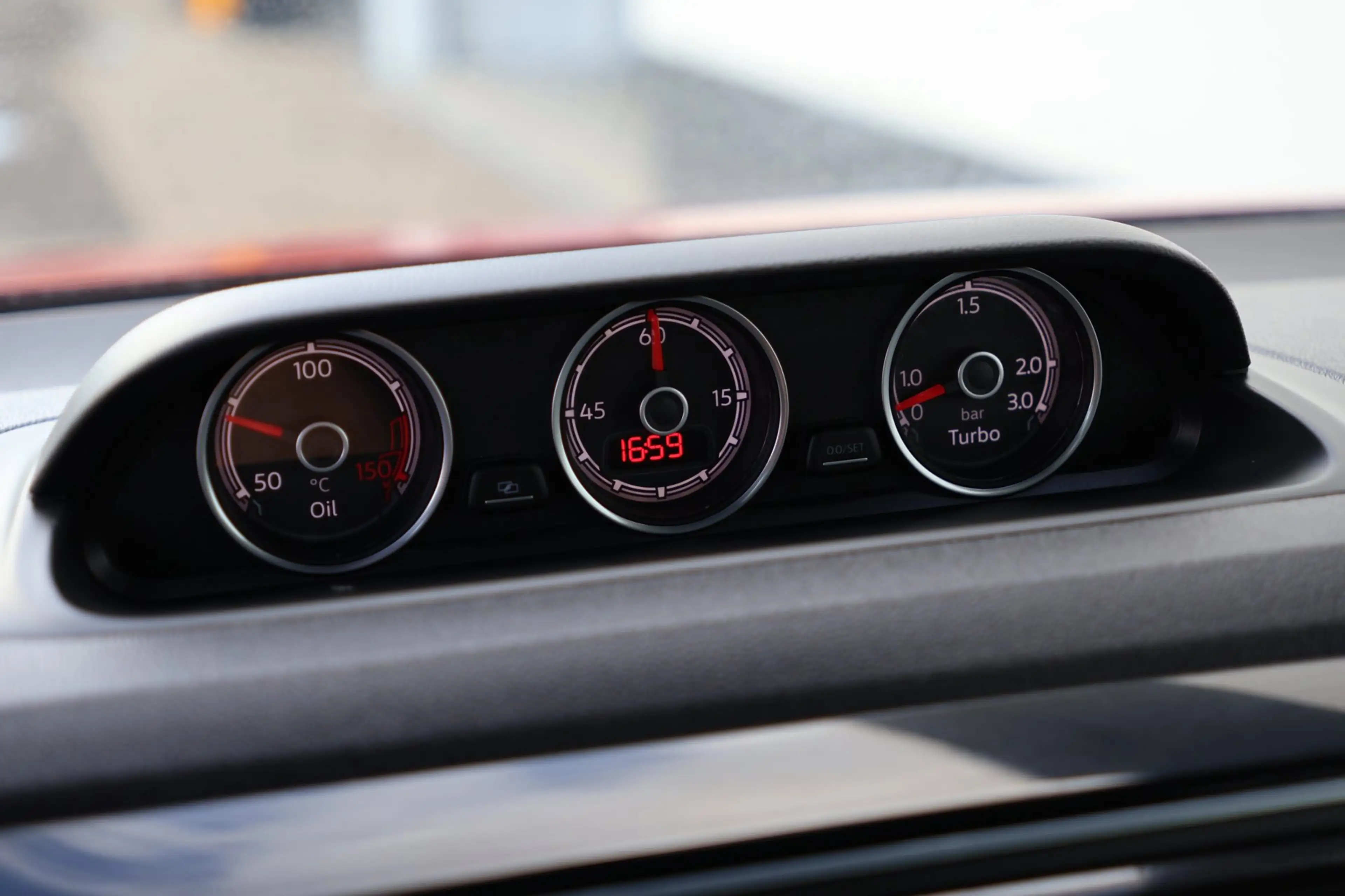 Volkswagen Beetle Cabriolet 1.2 TSI Sound Carplay Cruise !! — photo 23
