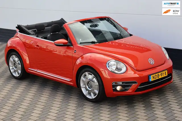 Volkswagen Beetle Cabriolet 1.2 TSI Sound Carplay Cruise !!