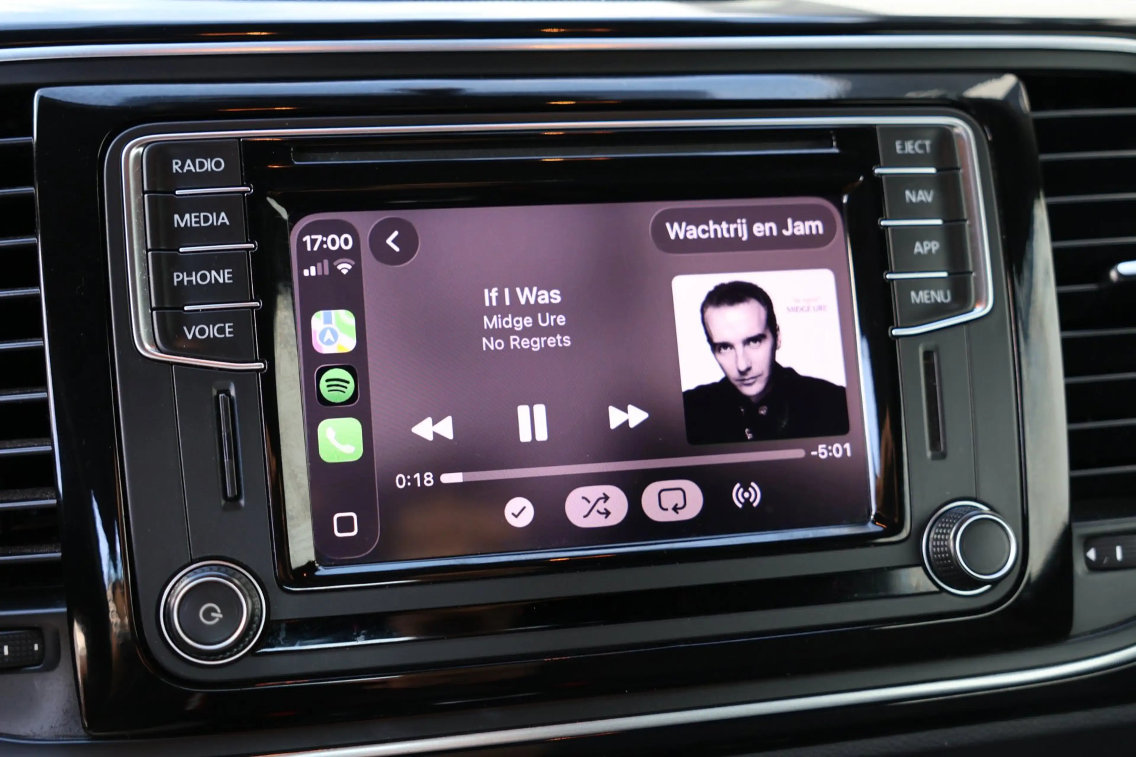Volkswagen Beetle Cabriolet 1.2 TSI Sound Carplay Cruise !! — photo 26