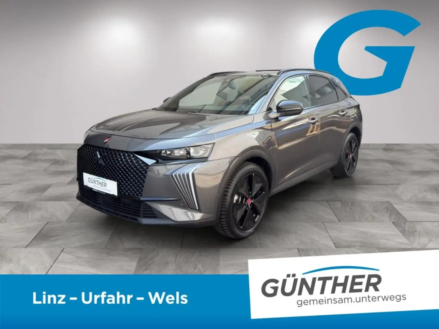 DS Automobiles DS 7 BlueHDi 130 PERFORMANCE LINE+ Grijs - 1