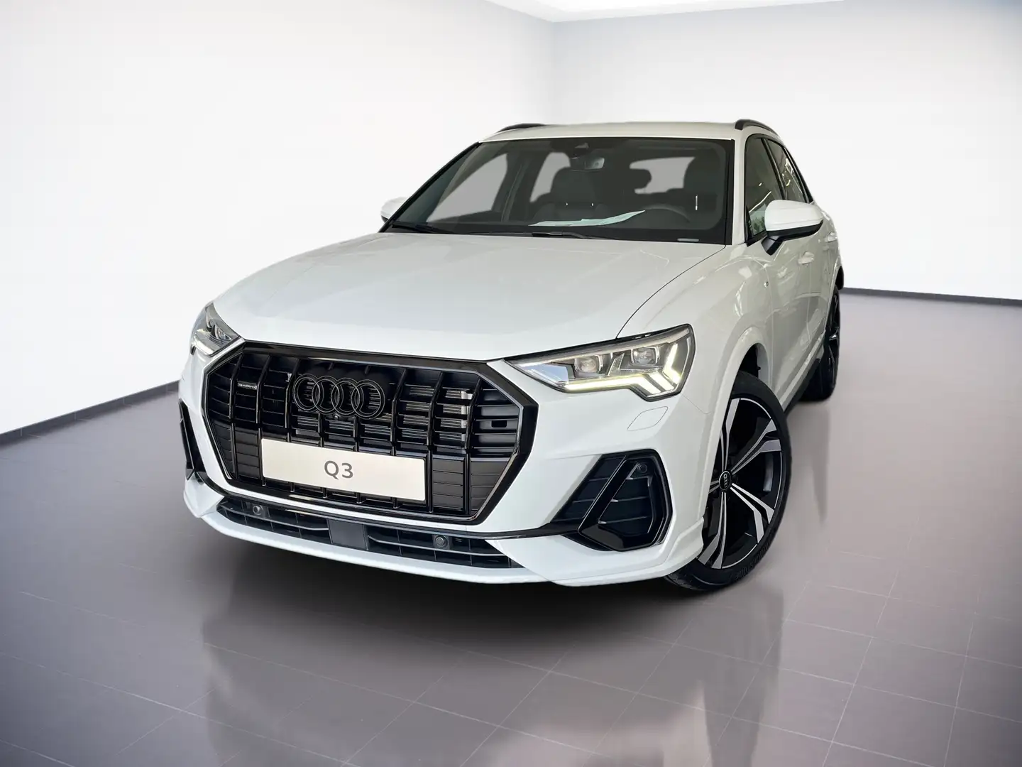 Audi Q3 S line 40 TDI quattro 193PS S tronic AHK. GRA.PDC. Weiß - 2