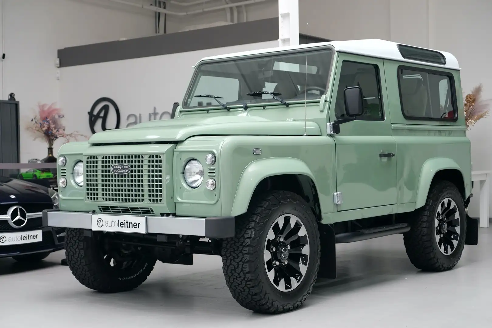 Land Rover Defender 90 Heritage origineel 10.520 km Zielony - 1