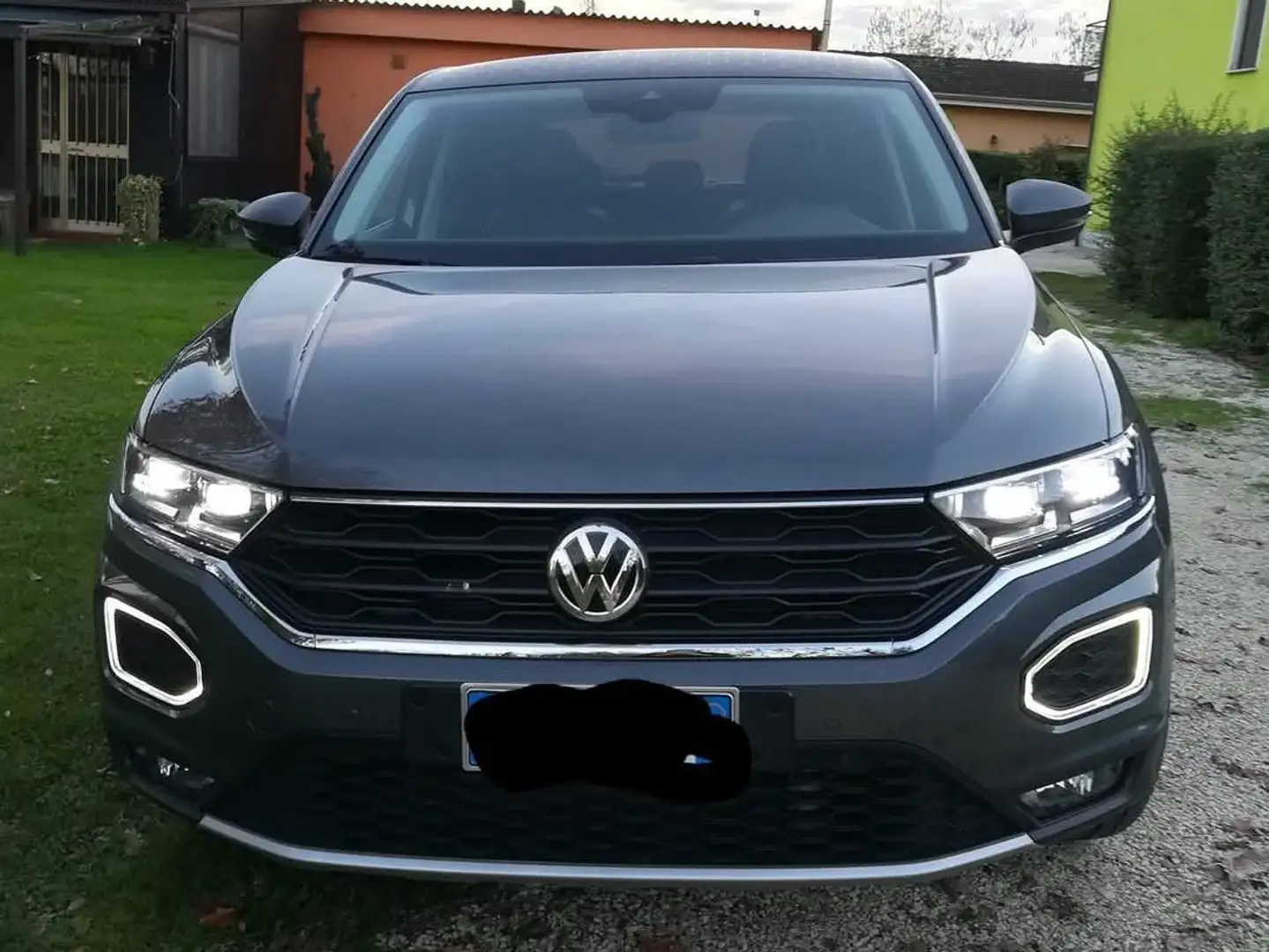 Volkswagen T-Roc T-Roc 2017 2.0 tdi Advanced 4motion dsg Сірий - 1