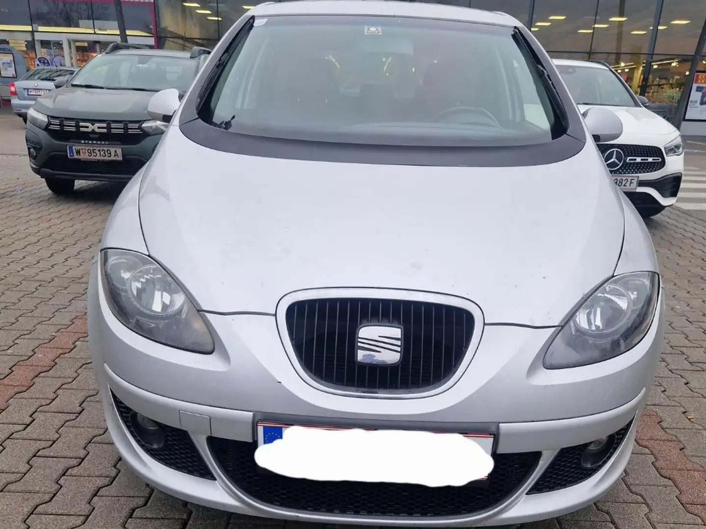 SEAT Altea Altea Reference 1,9 TDi Reference Grau - 1