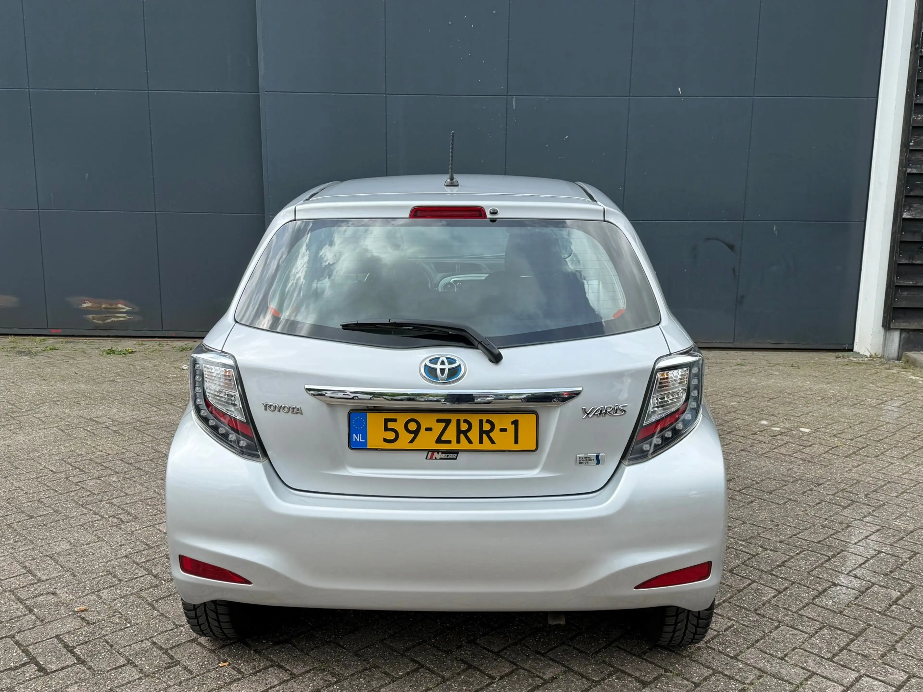 Toyota Yaris 1.5 Full Hybrid Aspiration — photo 9