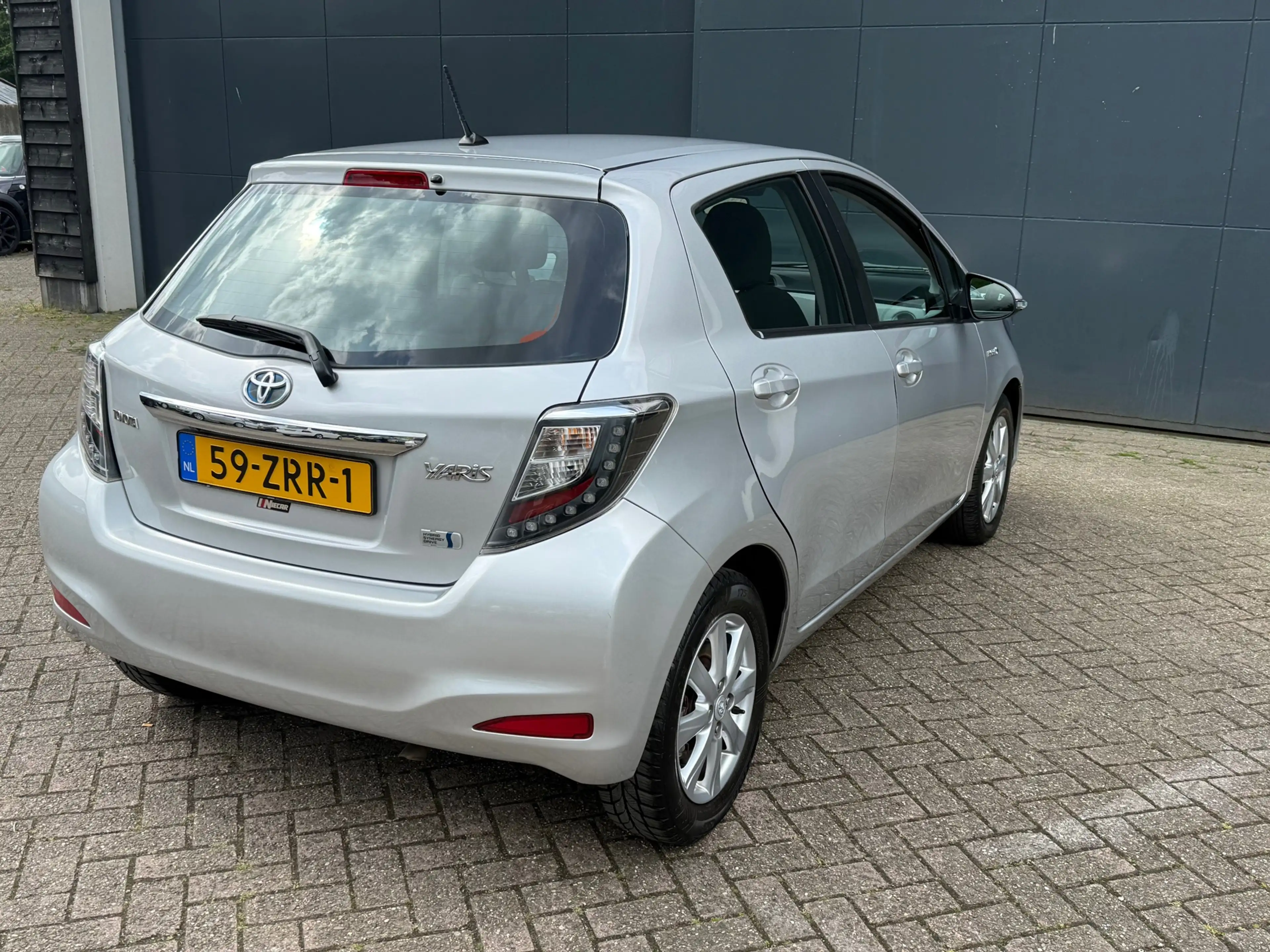 Toyota Yaris 1.5 Full Hybrid Aspiration — photo 10