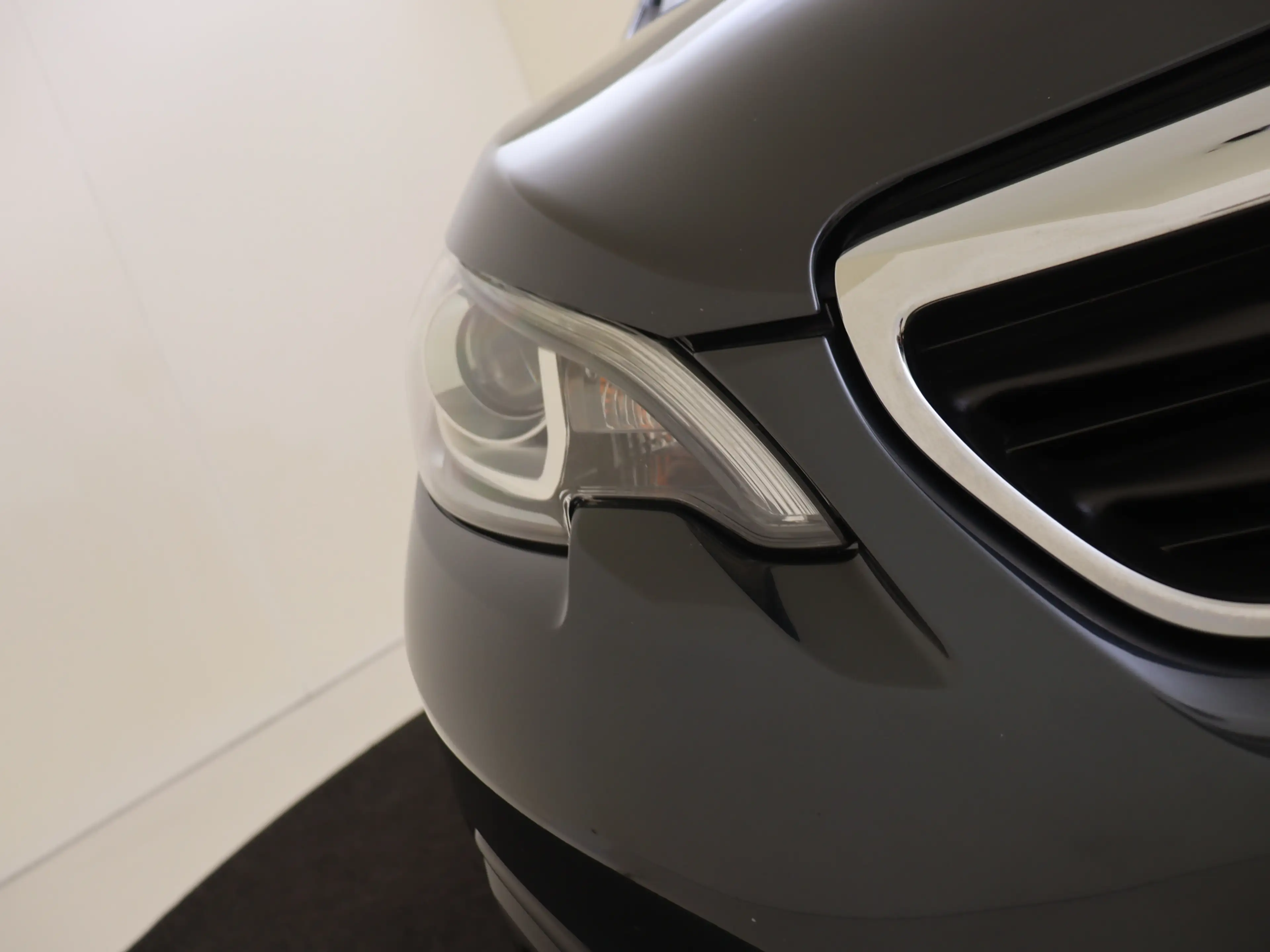 Peugeot 108 1.0 e-VTi Active — photo 13