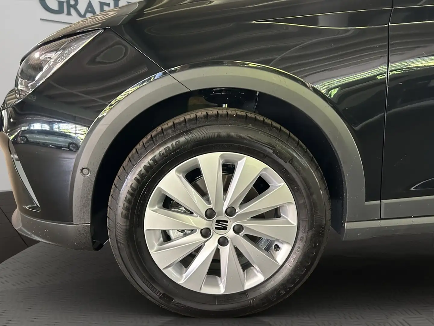 SEAT Arona Style Edition 1.0 TSI 85 kW DSG Style Schwarz - 2