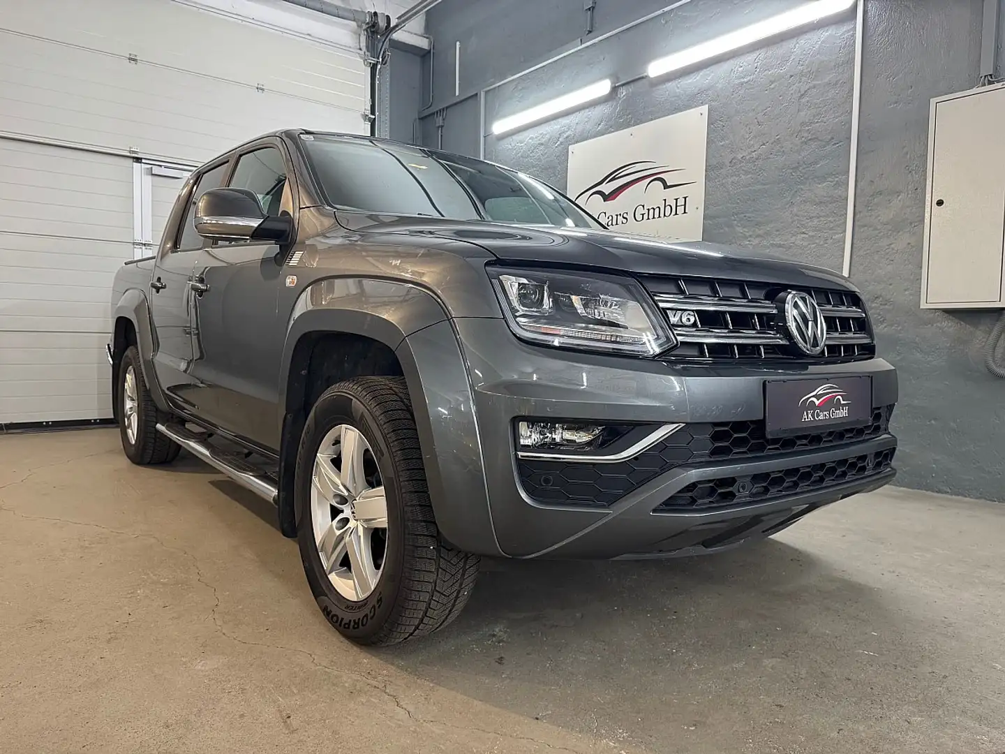 Volkswagen Amarok DoubleCab Highline 3,0 TDI 4Motion Aut.*Anhänge... Grijs - 1