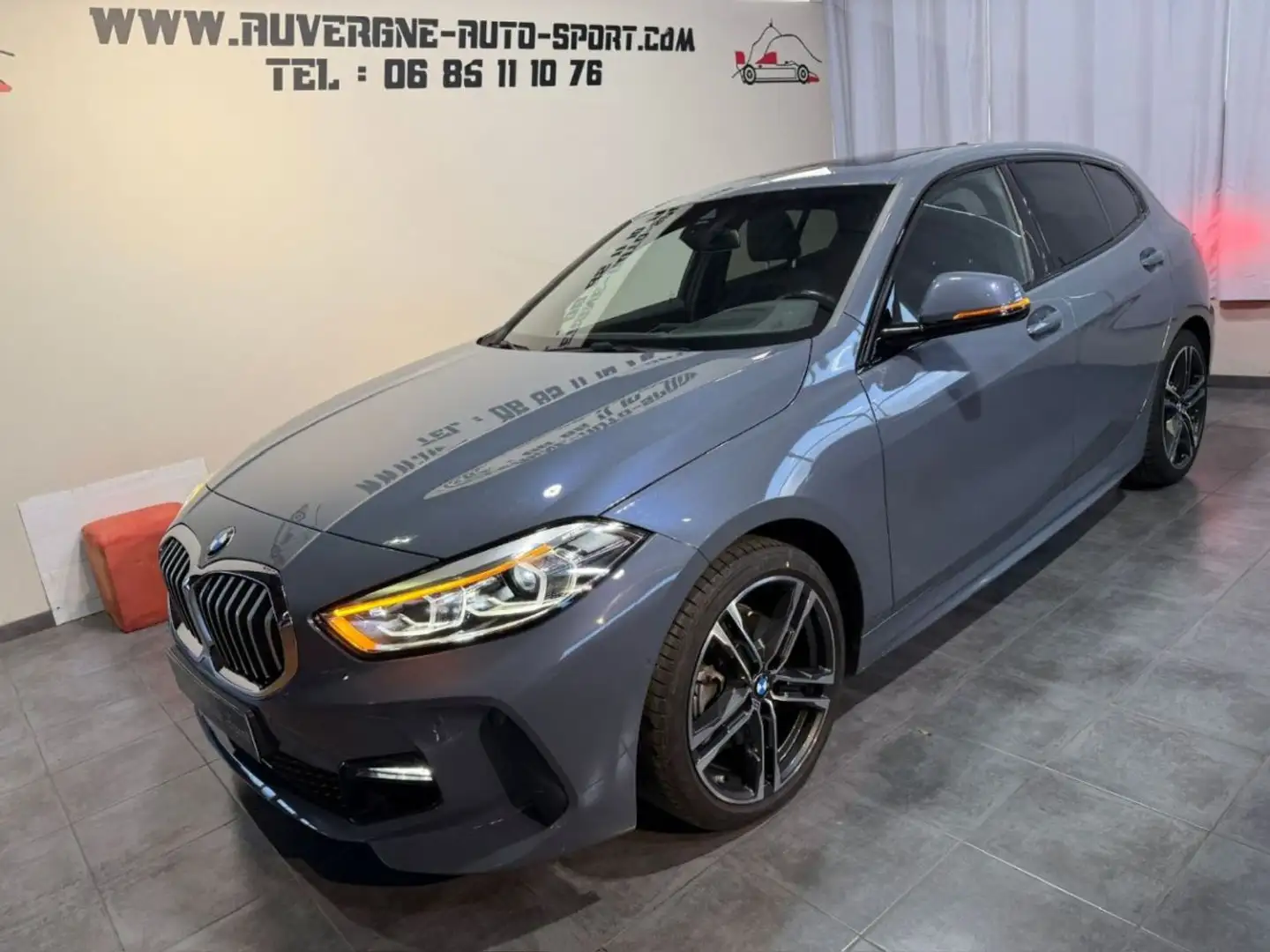 BMW 118 SERIE F40 118d 150 ch BVA8 M Sport Gris - 1
