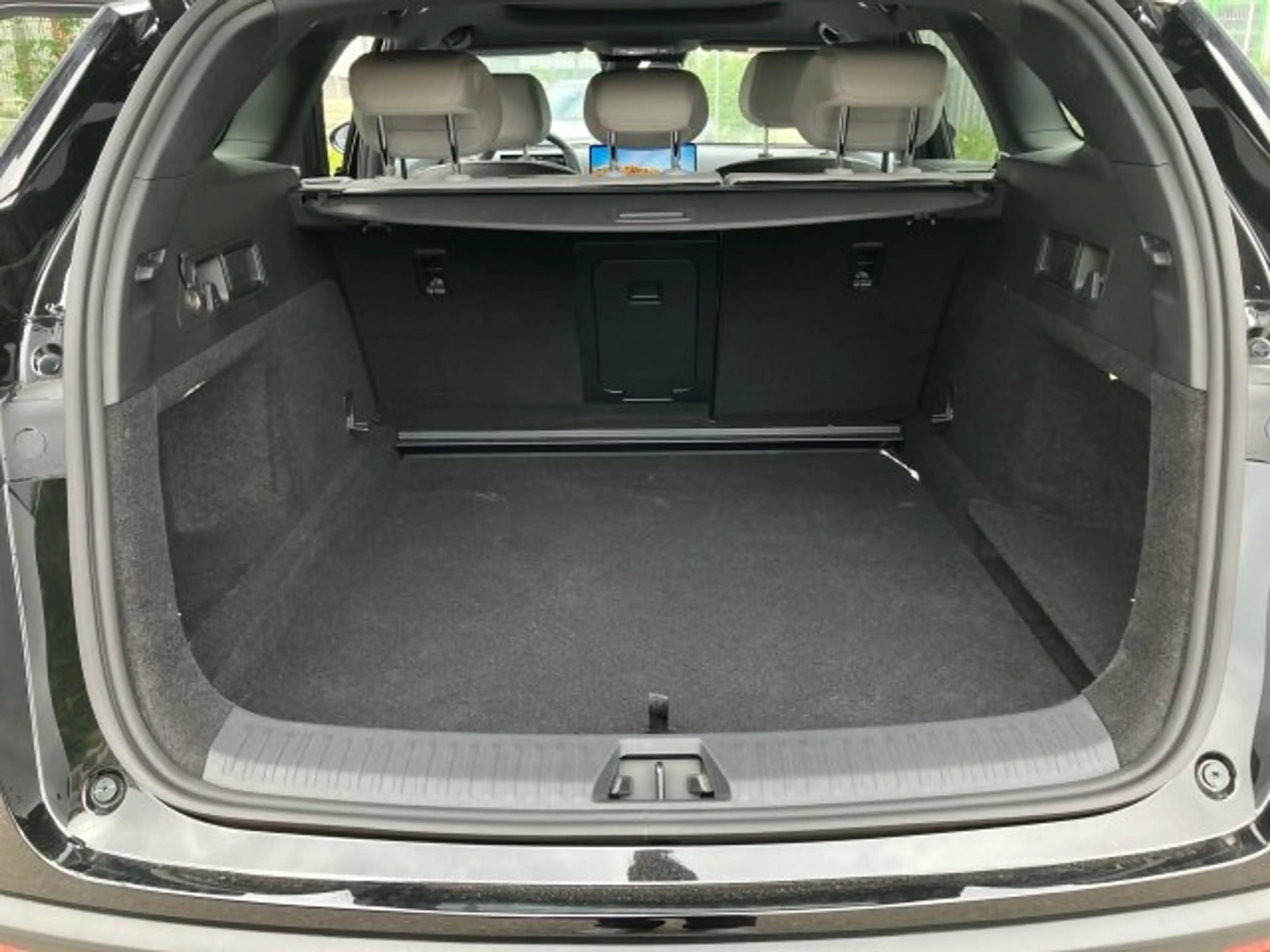 BYD Seal 6 DM-i Touring Comfort — photo 10
