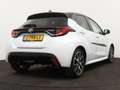 Toyota Yaris 1.5 Hybrid Executive Limited | Two-Tone | Stoelver Wit - thumbnail 2