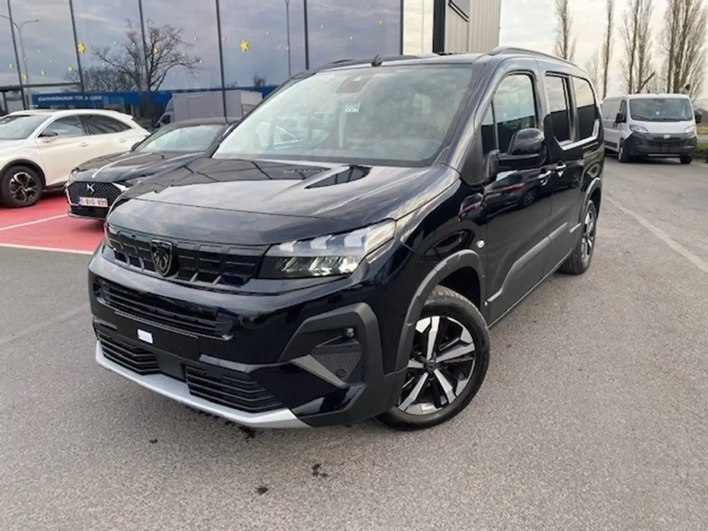 Peugeot Rifter Long GT 1.5 HDI Automaat 7pl Zwart - 1